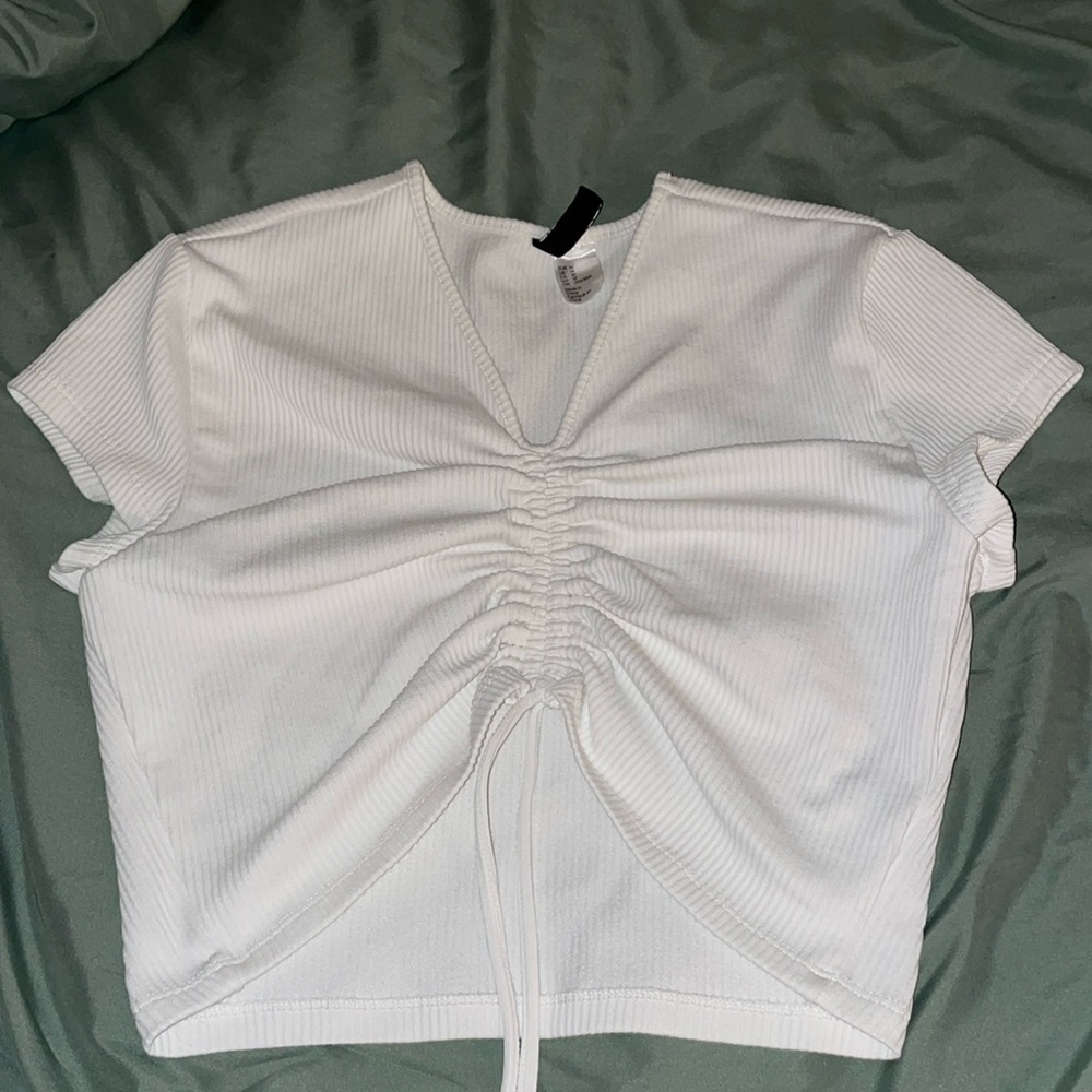 H&M White Ribbed Crop Top
